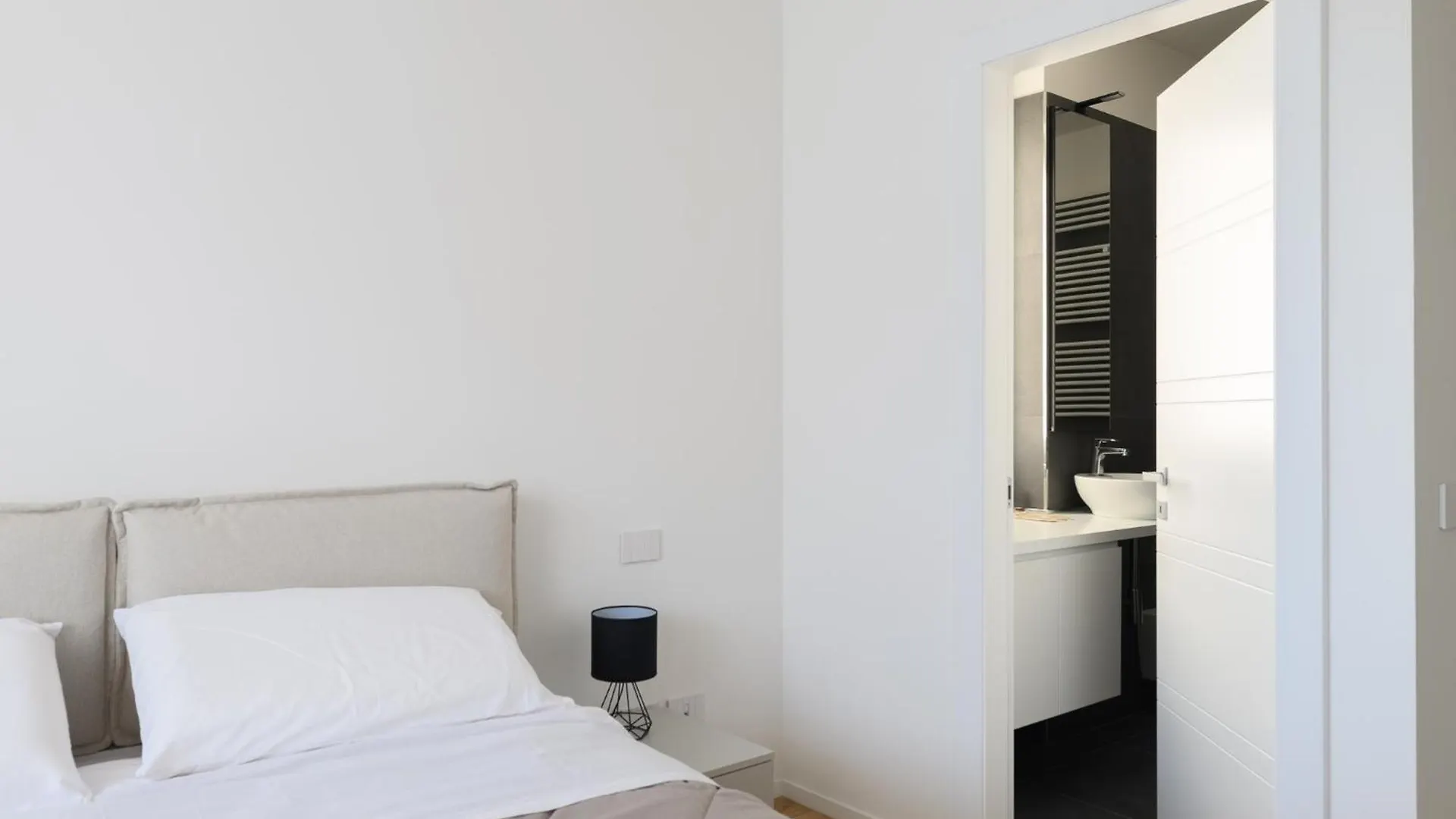 Alloggio Per Uso Turistico Roma Casal Bertone - Casa Del Sole Apartment